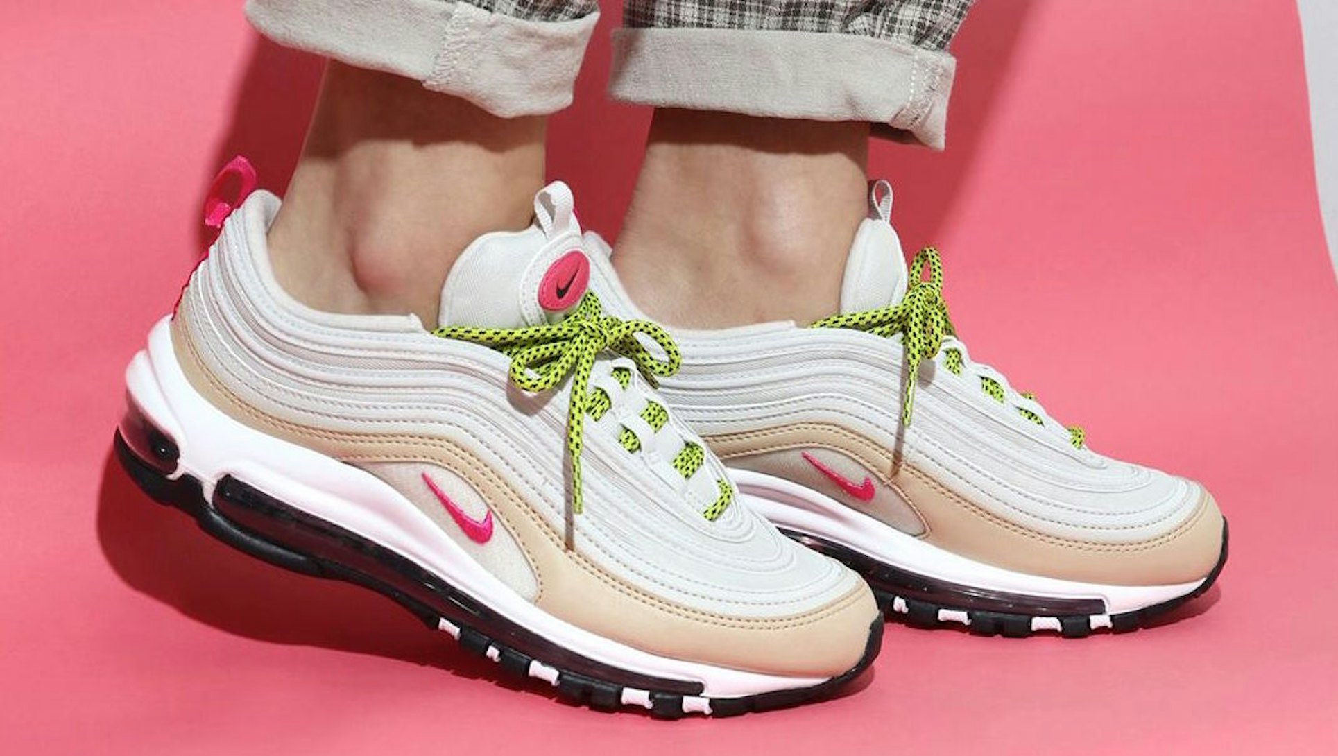 Sinis Bot ondergronds How Women Made The Nike Air Max 97 Popular Again