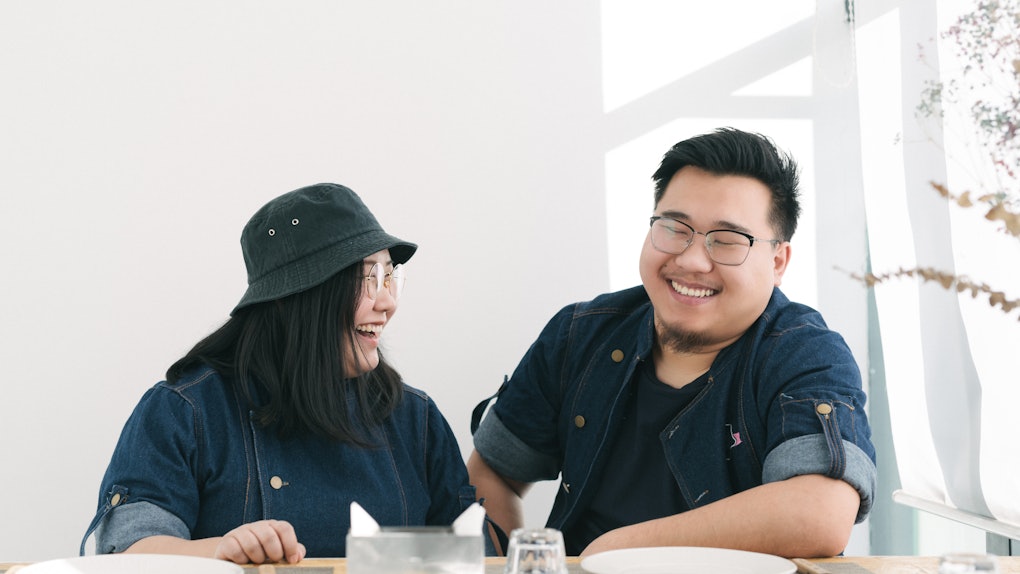 How Long Does It Take To Fall In Love Experts Explain When You Ll