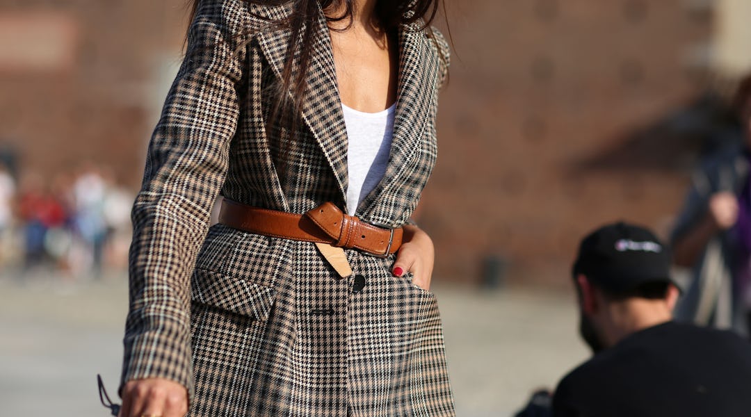 How To Wear A Belted Blazer Outfit Your Go To Look Of 2019