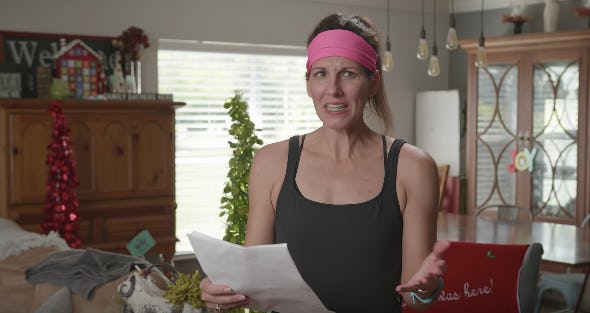 1980s Mom Vs 2022 Mom Christmas This Video Comparing 80S Moms Vs Moms Today On Christmas Will Give You A  Santa-Style Belly Laugh