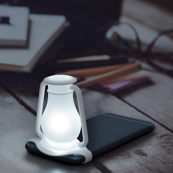 Fred TRAVELAMP Lantern-Style Phone Diffuser