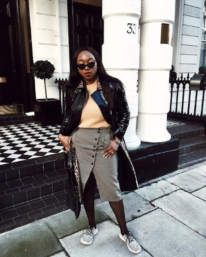 How To Wear A Leather Trench Coat This Winter In 7 Timeless Outfits