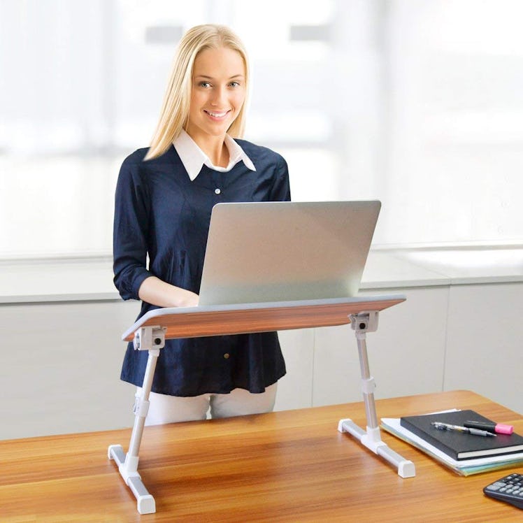 Neeto Adjustable Laptop Stand