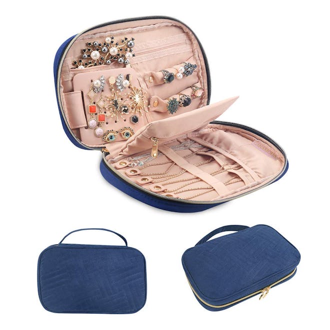 BAGSMART Travel Jewelry Storage Case