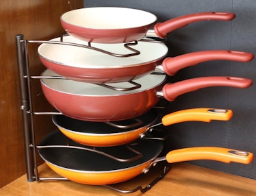 Deco Brothers Pan Rack