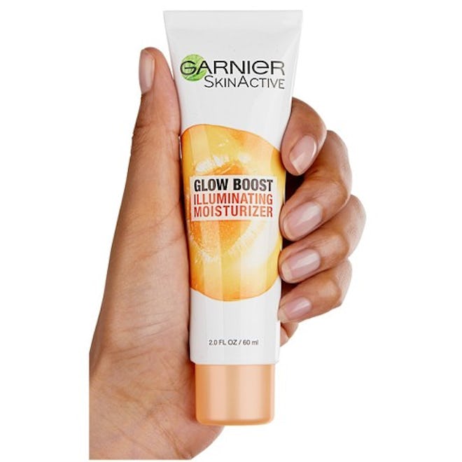 Glow Boost Illuminating Moisturizer with Apricot Extract
