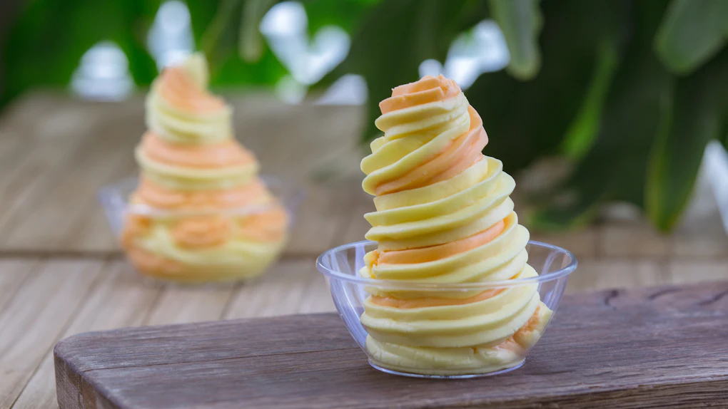Disney's New Orange & Raspberry Dole Whip Flavors Are A Tropical ...