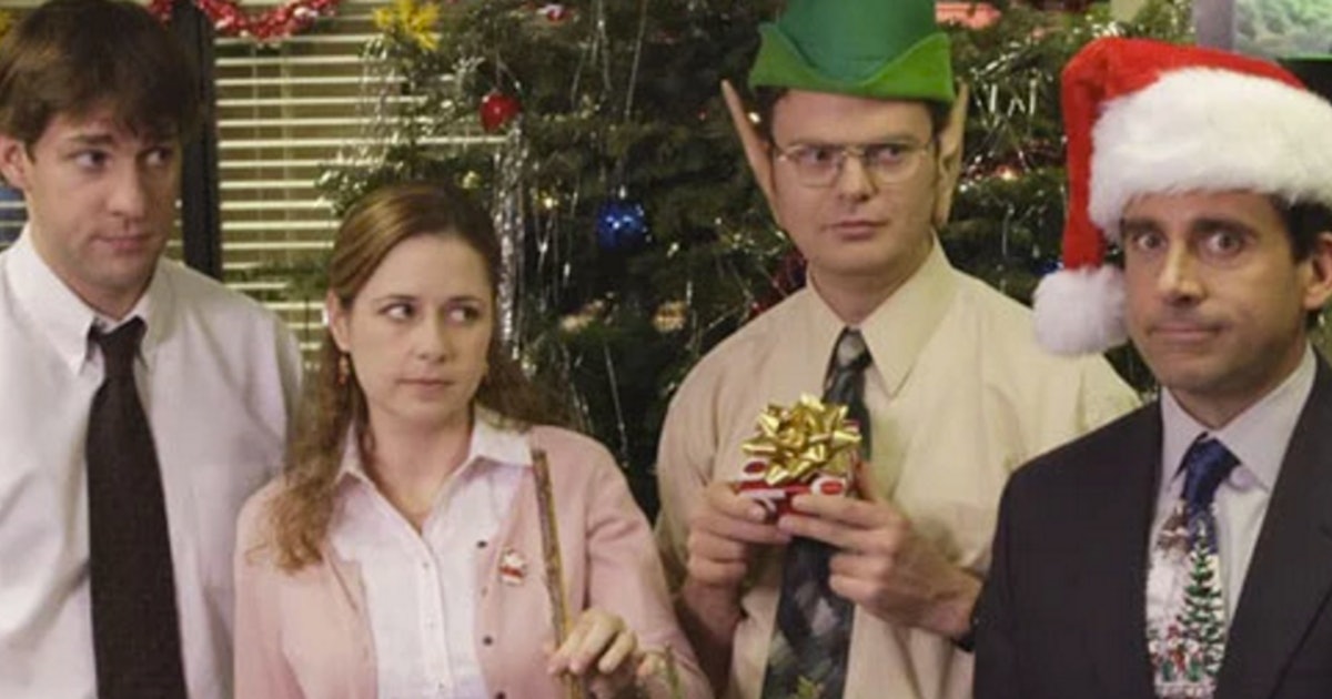 Download These Are The Best The Office Christmas Episodes In Case You Like Your Holiday Cheer With A Side Of Michael Scott Yellowimages Mockups