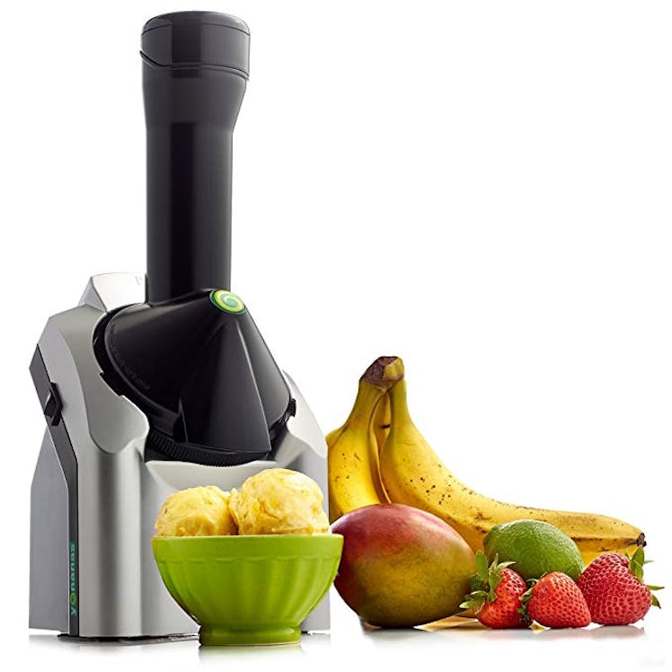 Yonanas 902 Classic Soft Serve Maker 