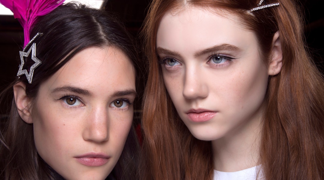 Rhinestone Bobby Pins That Shine Sparkle And Won T Ruin Your
