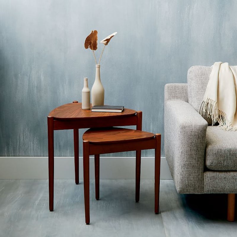 6 Mid-Century Modern End Tables In West Elm’s Sale For A Sleek Addition