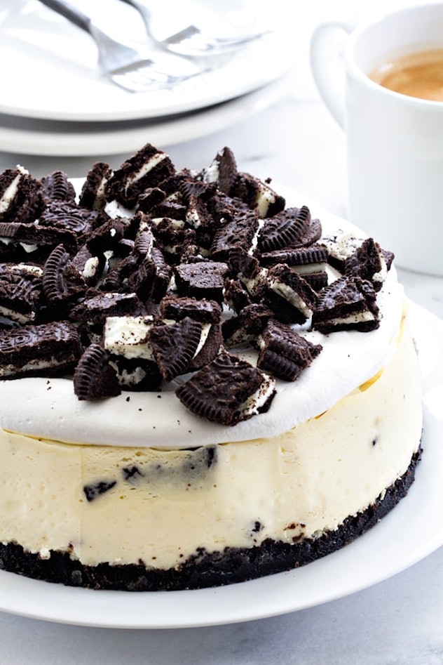 oreo cheesecake with an oreo crust and crushed oreos on top