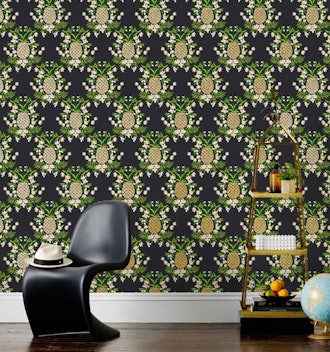 Pineapple (Ebony) Wallpaper (30 foot roll)