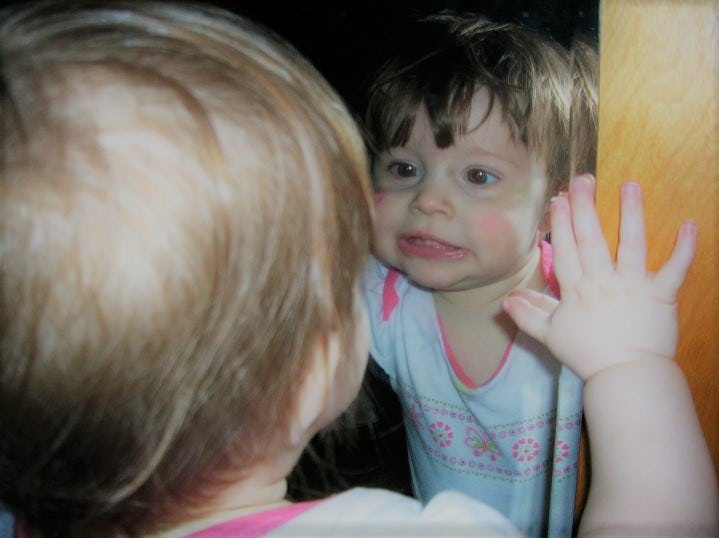My Daughter Is Obsessed With Mirrors & I'm Worried AF