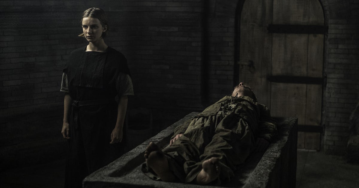 This Game Of Thrones Mystery About The Faceless Men Didn T Make It Into The Show But It S Worth Reading About