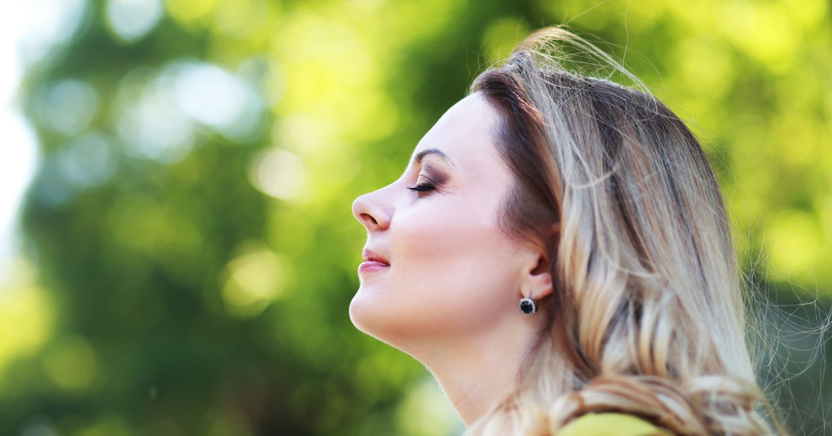 Does Your Vagina Smell Different During Ovulation Experts Break