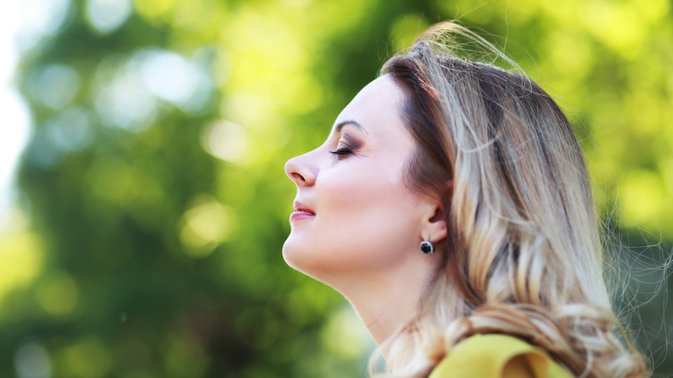 Does Your Vagina Smell Different During Ovulation Experts Break