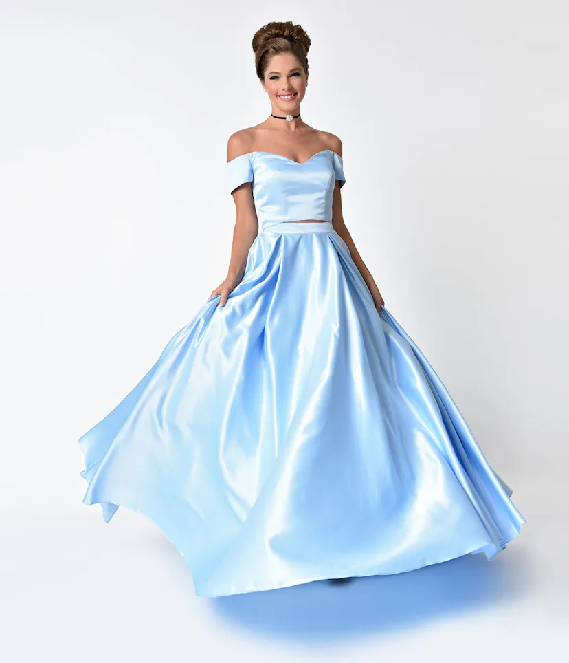 Unique Vintage's Disney Princess Prom Dresses Prove You Don't Need A Damn Prince To Be Royalty Unique Vintage's Disney Princess Prom Dresses Prove You Don't Need A Damn Prince To Be Royalty