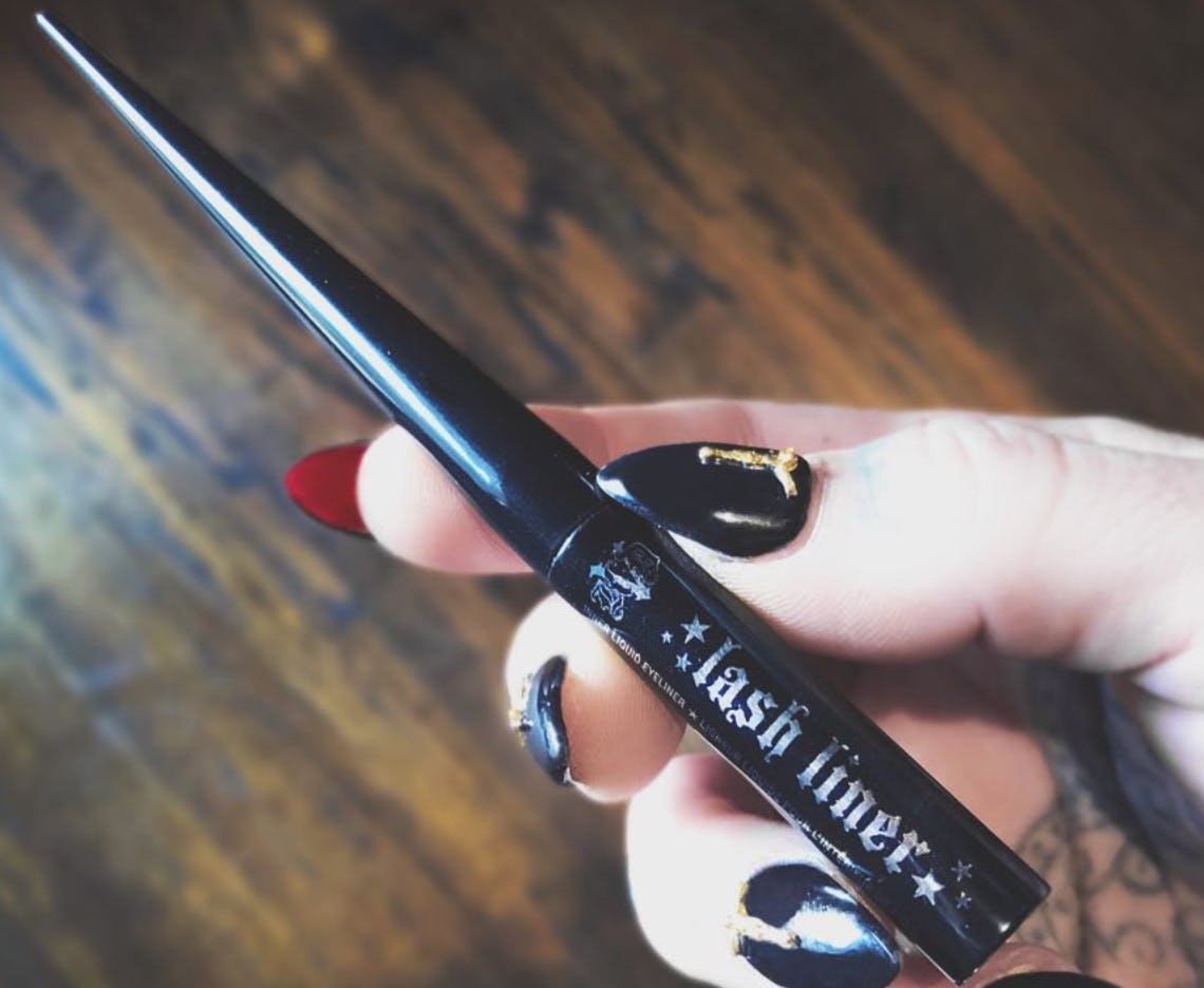 Kat Von D's Lash Line Eyeliner Won't Budge From Your Waterline & Here's