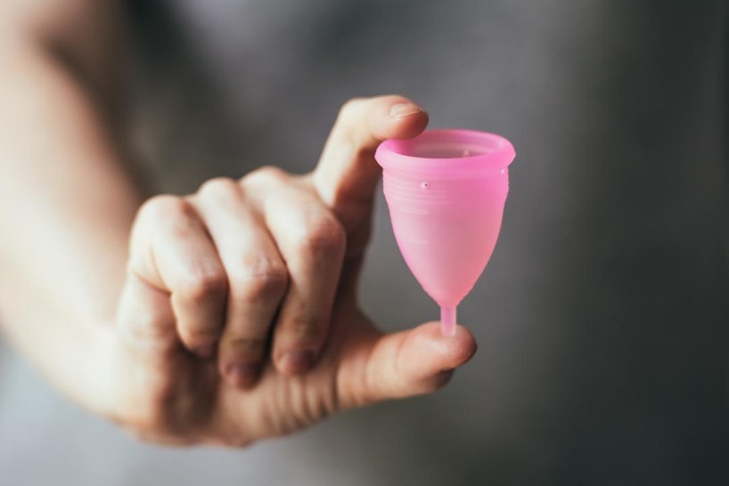 Menstrual Cup Porn - Can You Get A Menstrual Cup Stuck? Here's What You Need To Know