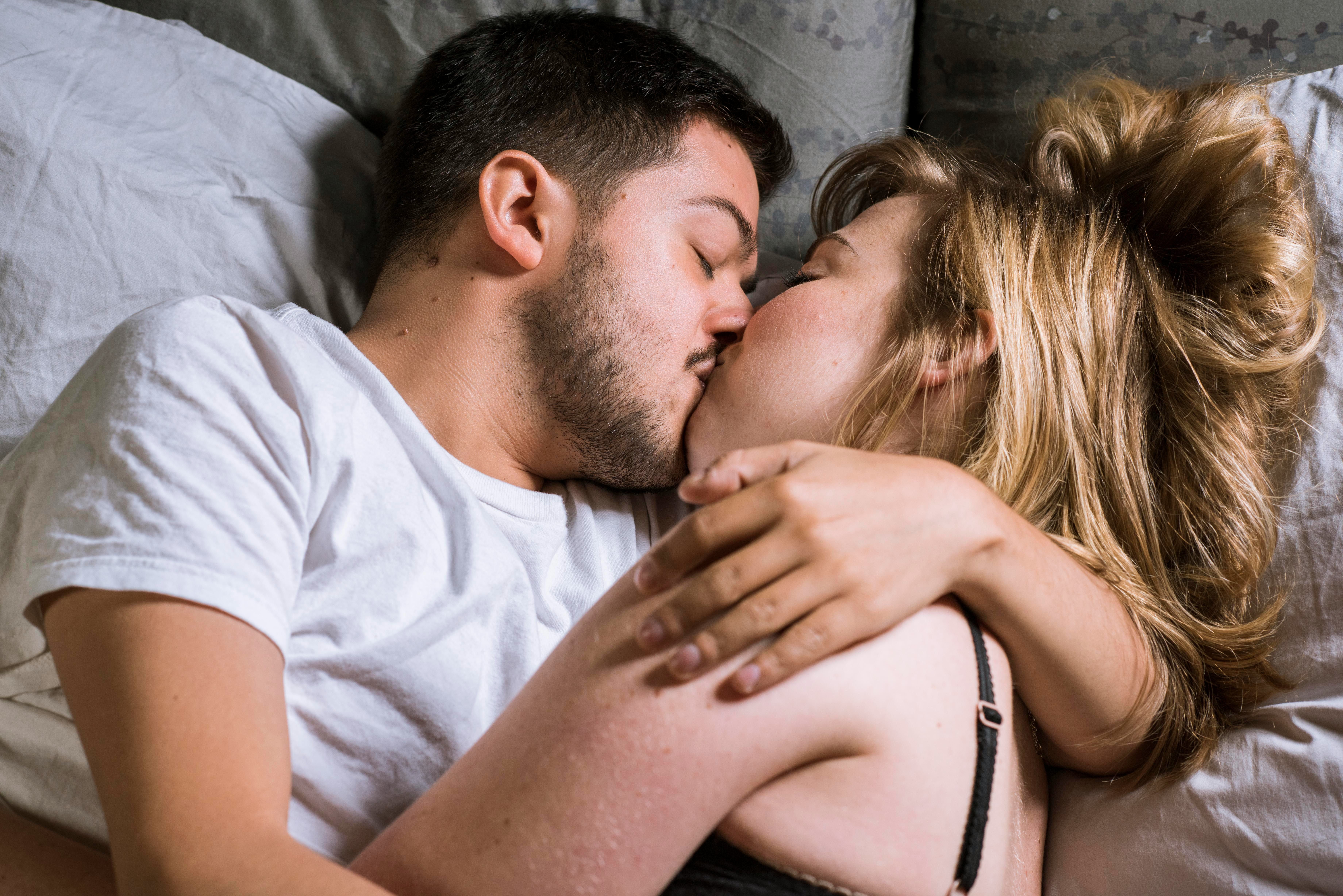 If You And Your Partner Have These 7 Habits Before Bed, Theyre “The One” image