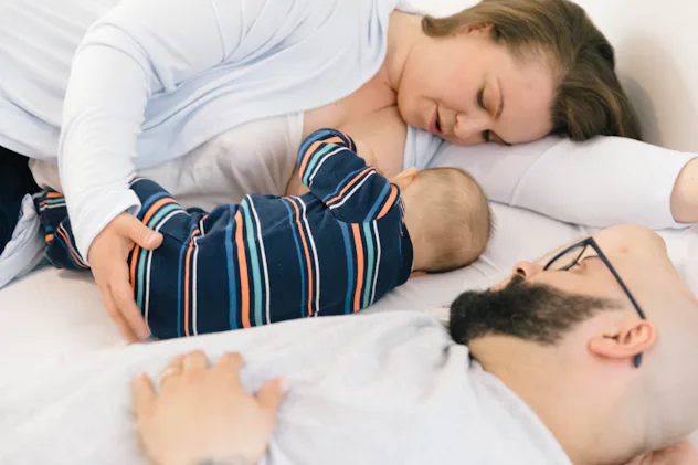 6 Reasons Why Breastfed Babies Sleep Better — The Science Behind The Magic