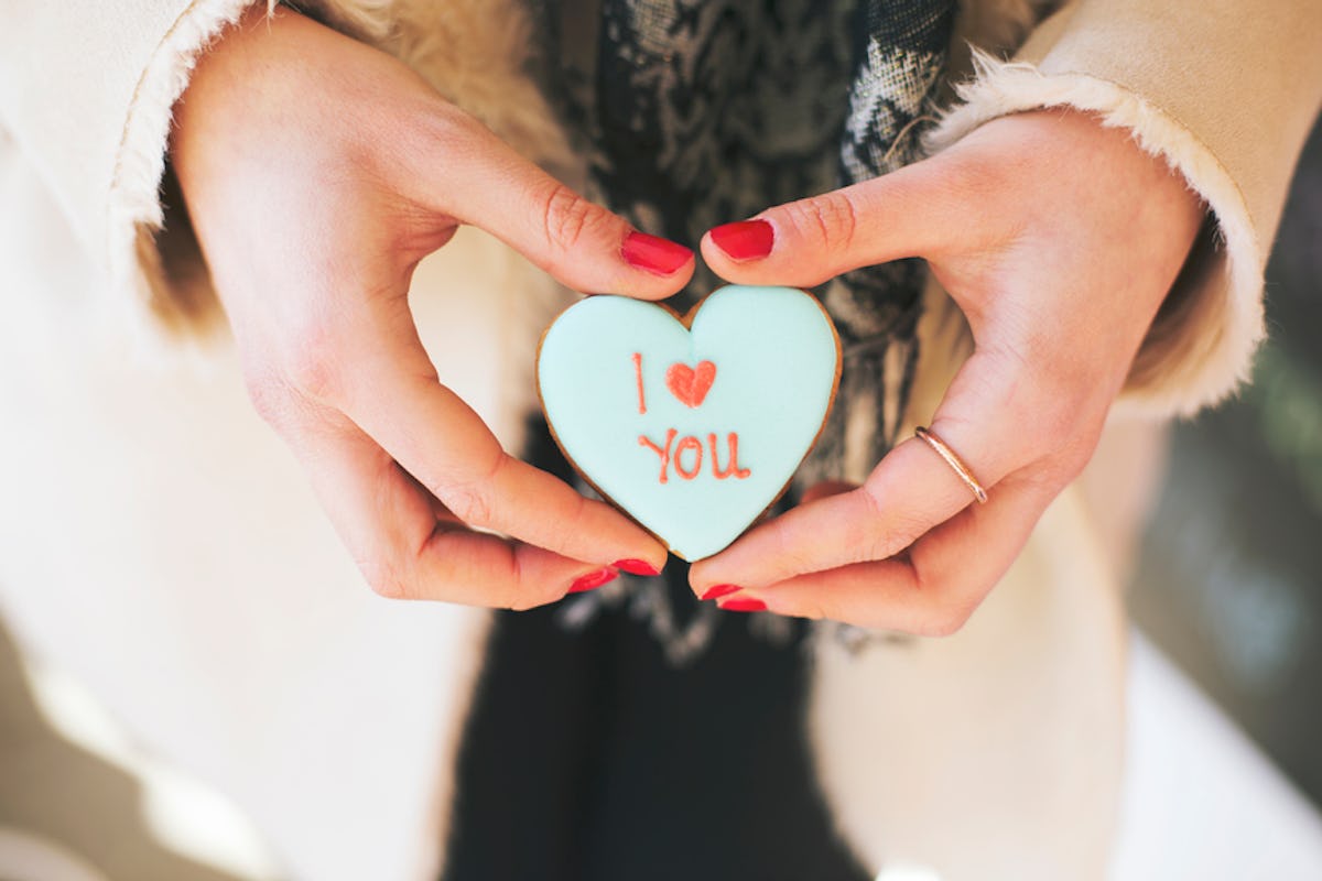 When To Say I Love You For The First Time In A New Relationship According To An Expert When To Say I Love You For The First Time In A New Relationship According To An Expert