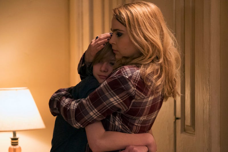 Annie's Daughter On 'Good Girls' Is Exploring Her Gender Identity & It