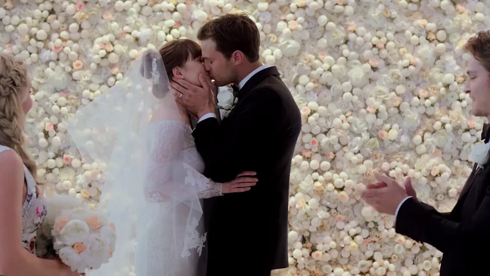 Where To Get Ana S Wedding Dress From Fifty Shades Freed Live