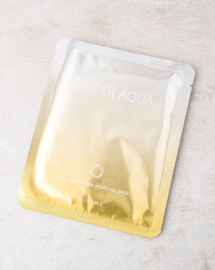 Super Aqua Cell Renew Snail Hydro Gel Mask