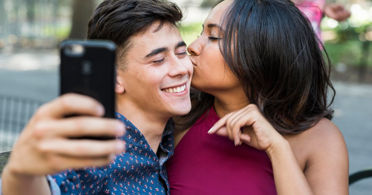 The 7 Most Effective Ways To Prevent Boredom In Your Relationship,  According To Science