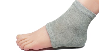ZenToes Moisturizing Heel Socks With Gel 