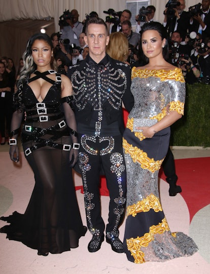 Demi Lovato & Nicki Minaj Might Have Beef From The Met Gala, So This Is On