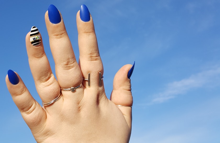 Queer Women Who Love Fake Nails Exist Yes You Can Still Have Sex