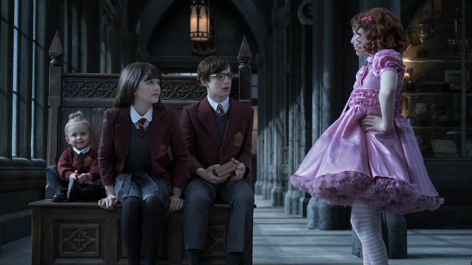 Who Plays Carmelita Spats On 'A Series Of Unfortunate Events'? Kitana
