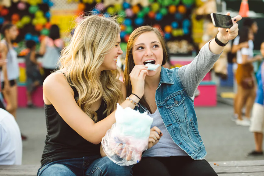 33 Instagram Captions For Couples To Adorably Announce They're Dating