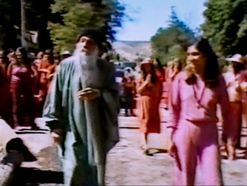 Does The Rajneesh Movement Exist In 2018 ‘wild Wild Country’ Focuses On An Era Most Followers