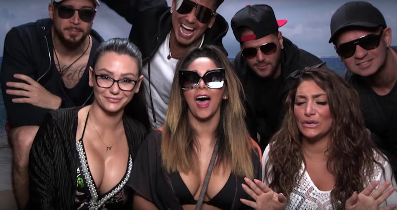 The Jersey Shore Family Vacation Trailer Is Here Yup It Looks Wild