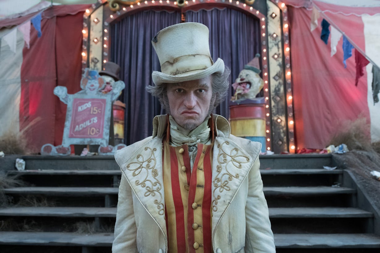 Did Count Olaf Kill The Baudelaires' Parents On 'A Series Of