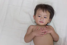 Kid with fever after alternating tylenol and motrin