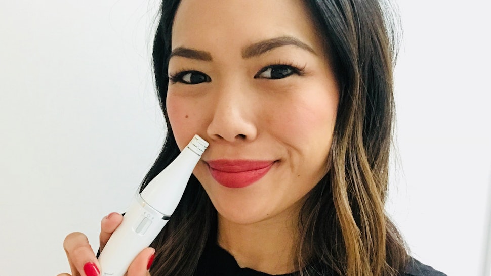 I Tried Venus New Facial Hair Removal Device Will Never Get My