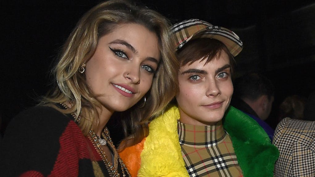 Cara Delevingne & Paris Jackson Were Spotted Kissing & Slow-Dancing & OMG