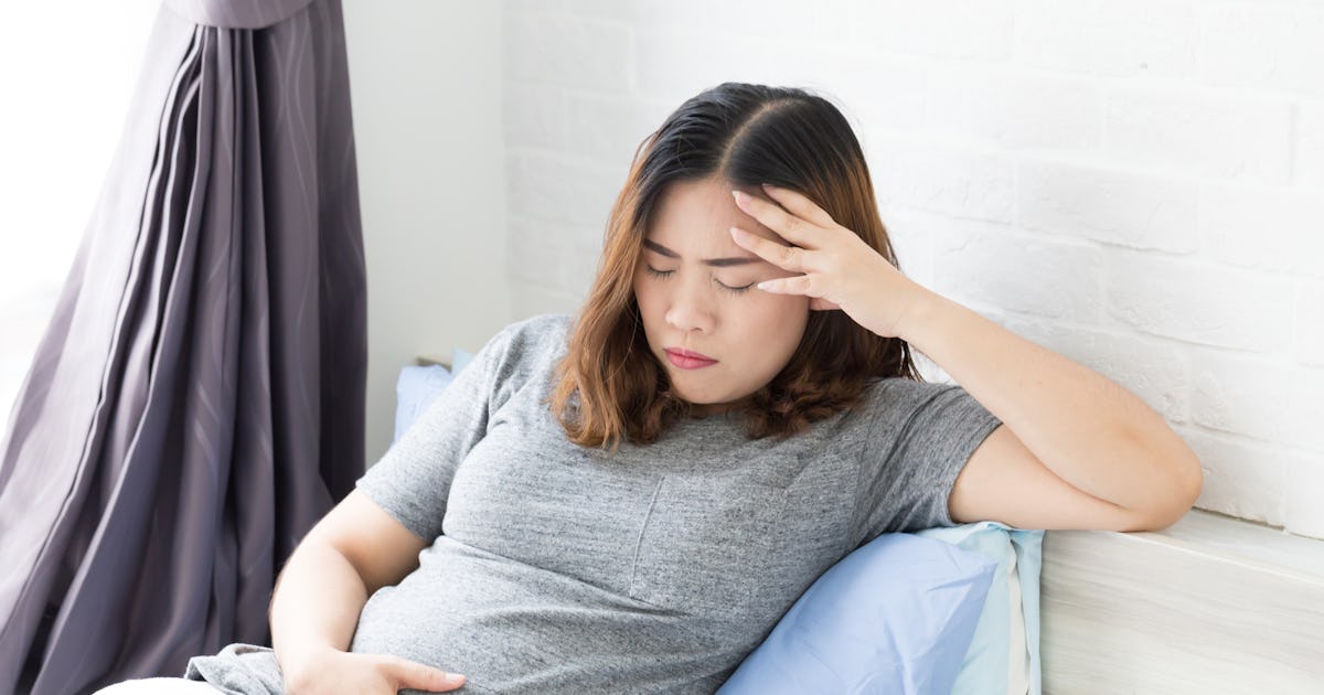 How To Cure Pregnancy Headaches Isn't As Easy As You Hope — Here Are 7