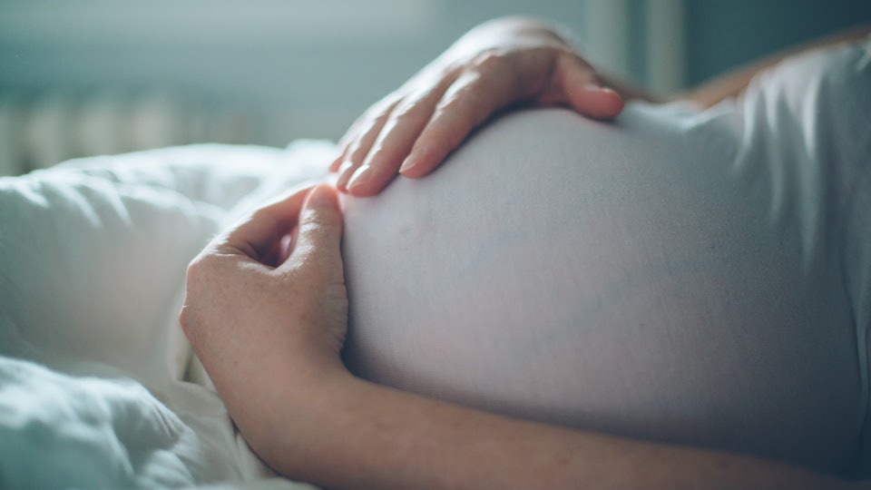 5 Signs Your Baby Is Breech, According To Experts 5 Signs Your Baby Is Breech, According To Experts
