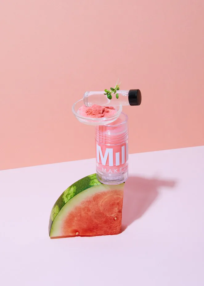Milk Makeup 美白 セット watermelon Milk Makeup's Watermelon Brightening Serum Will Give You