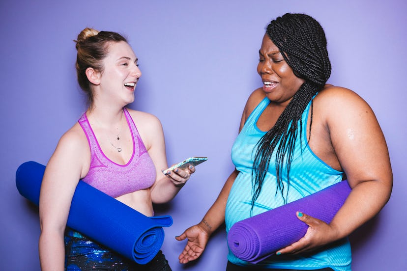 9 Subtle Mannerisms Body Experts Say Can Make You Seem Less Sure Of ...