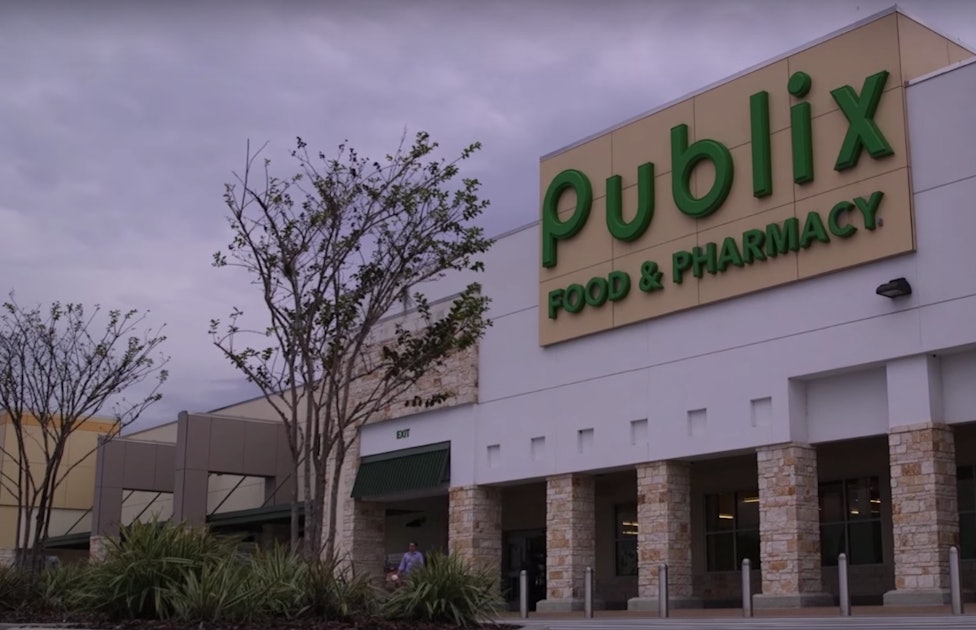 Is Publix Open On Easter? You'll Need To Plan Ahead For Their Holiday Hours