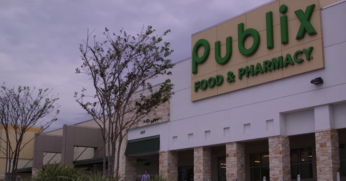 Publix christmas eve & christmas day 2019 hours Is Publix Open On Easter? You'll Need To Plan Ahead For Their Holiday Hours