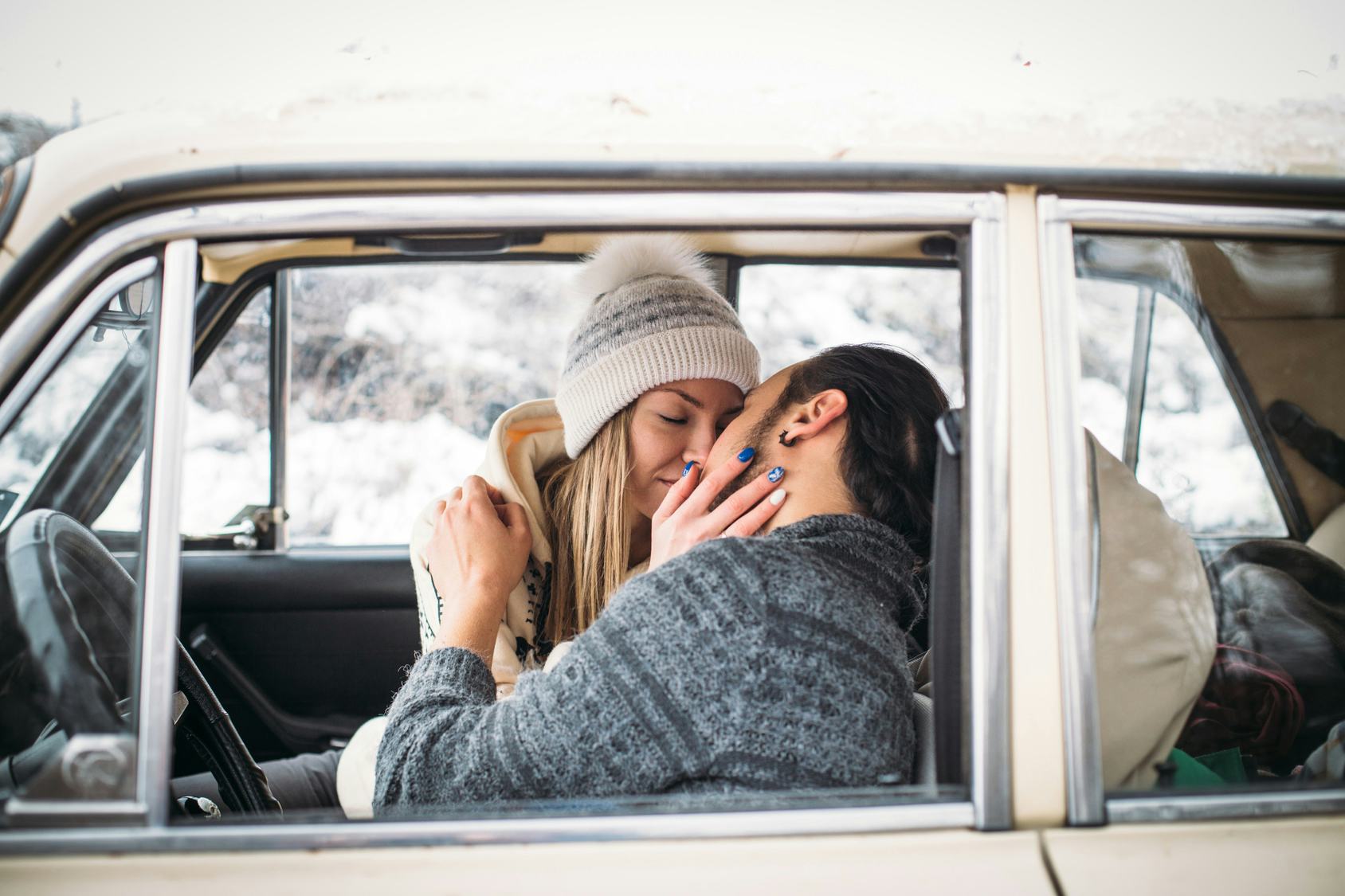 hooking up in a car