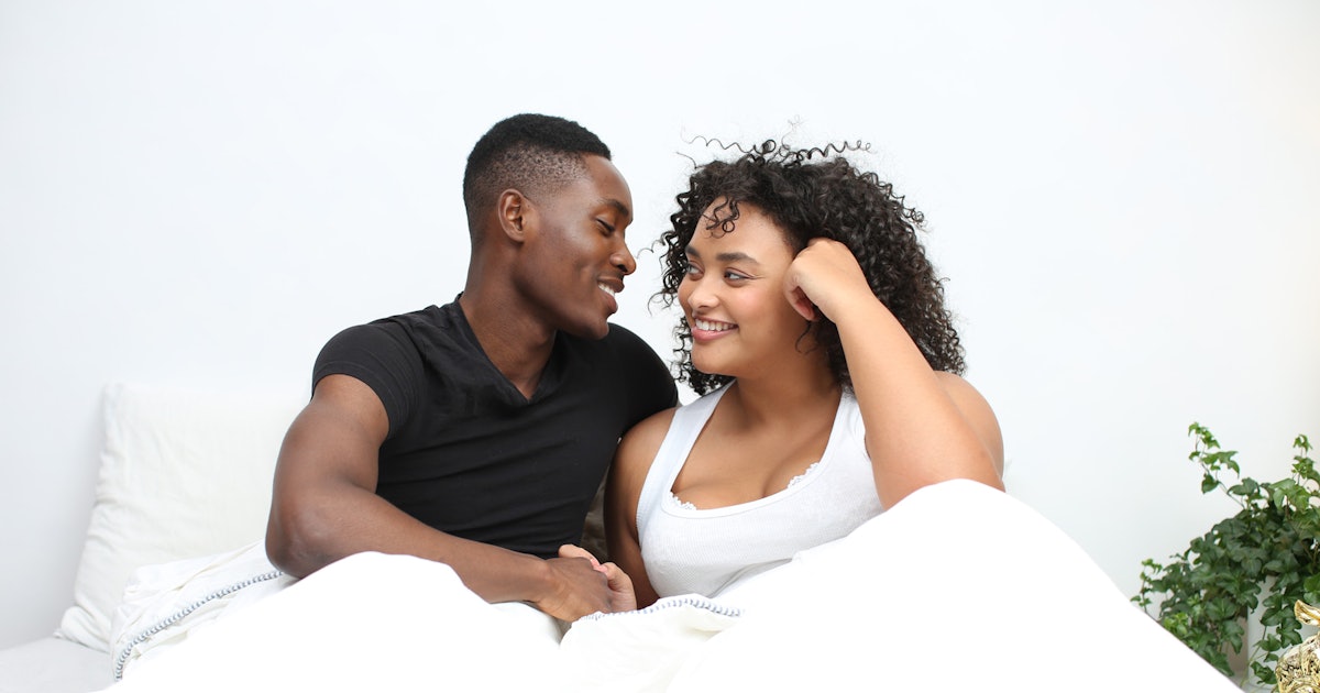 3 Ways Partners Can Turn Down Sex Without Hurt Feelings   Psychology Today